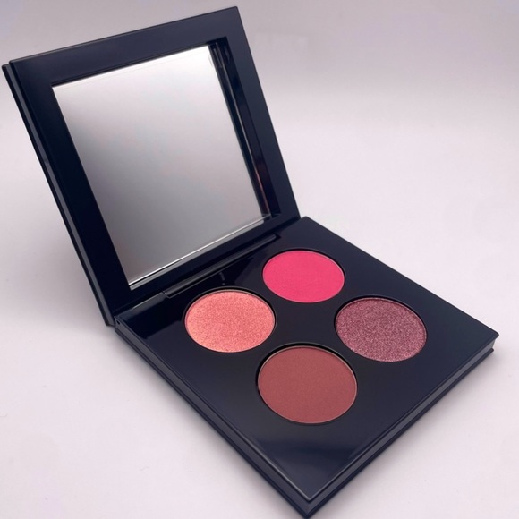 PAT MCGRATH LABS Divine Rose Luxe Quad in Eternal Eden - Picture 10 of 13